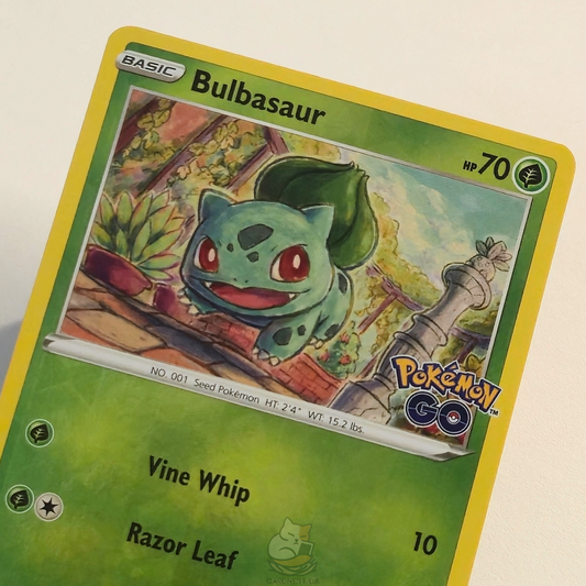 Bulbasaur 001/078 Reverse Holo Pokémon card from Pokémon Go – Near Mint condition – close-up detail