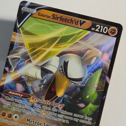 Galarian Sirfetch'D V SWSH043 Full Art Black Star Promo – Sword & Shield – Near Mint – English
