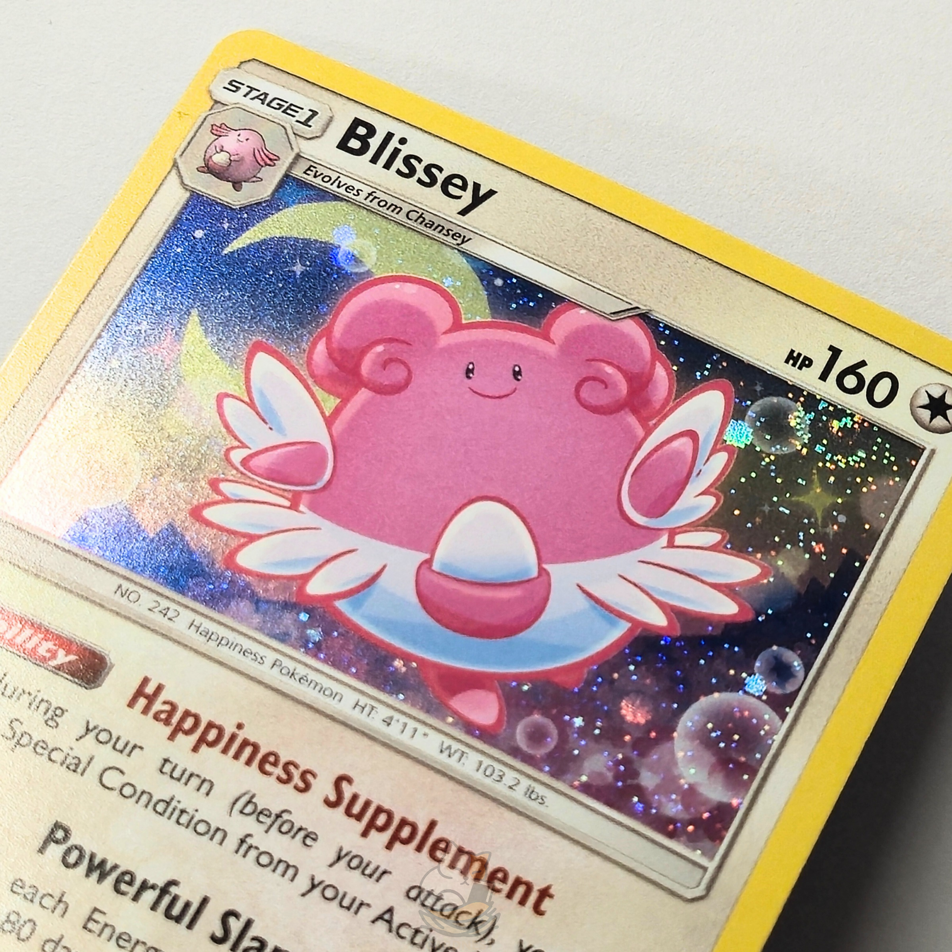 Blissey 153/214 Holo Rare Pokémon card from Lost Thunder – Near Mint condition – close-up detail