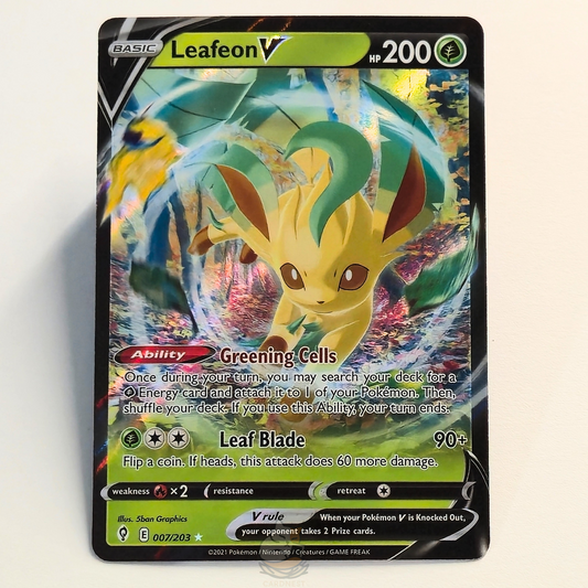 Leafeon 007/203 V Ultra Rare Pokémon card from Evolving Skies – Near Mint condition